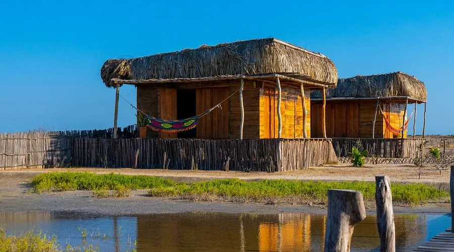 Real exterior view of Palaa Ecolodge cabins in Mayapo