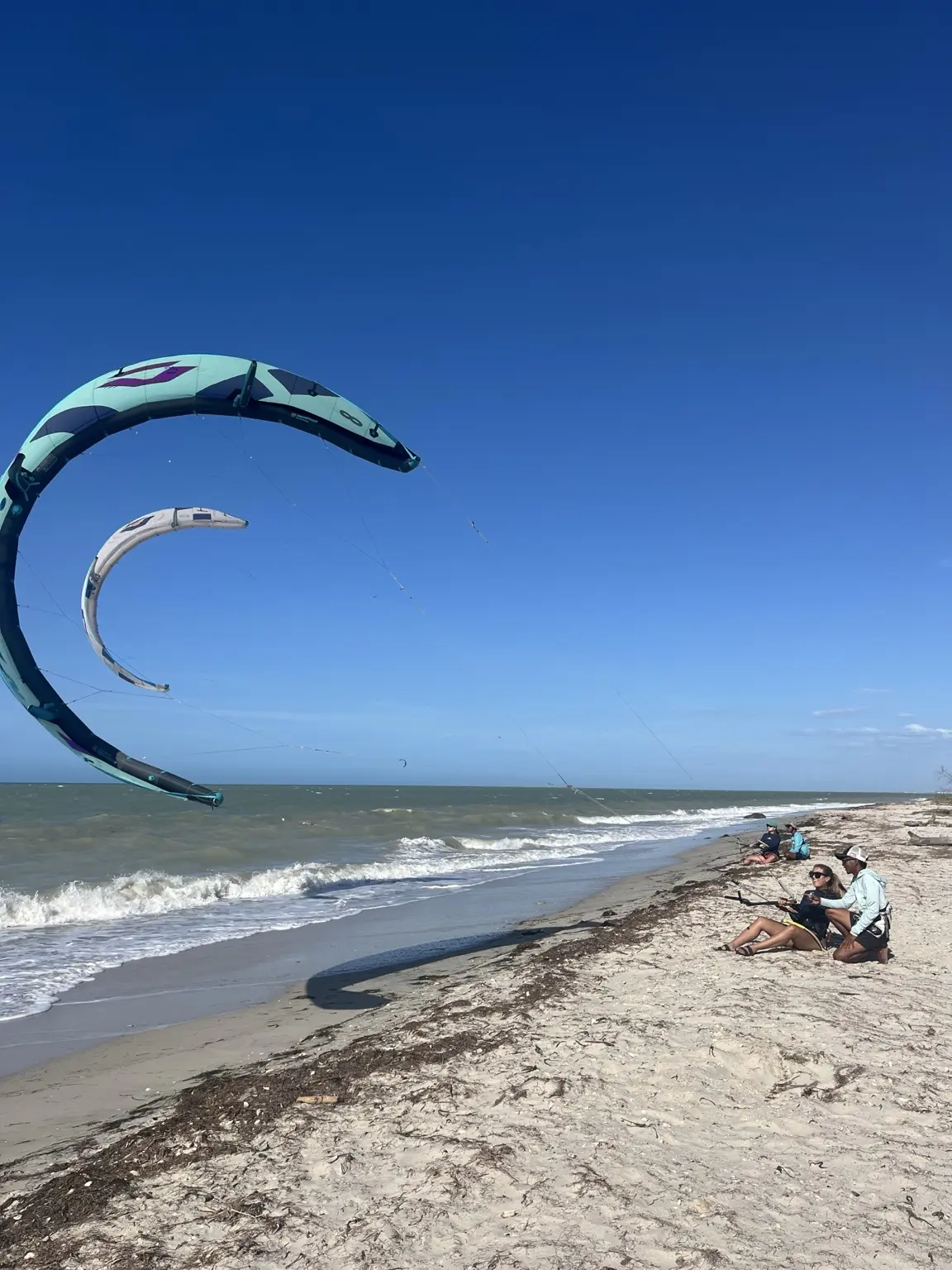 KiteAdventure kitesurfing course and private-room stay experience in Mayapo